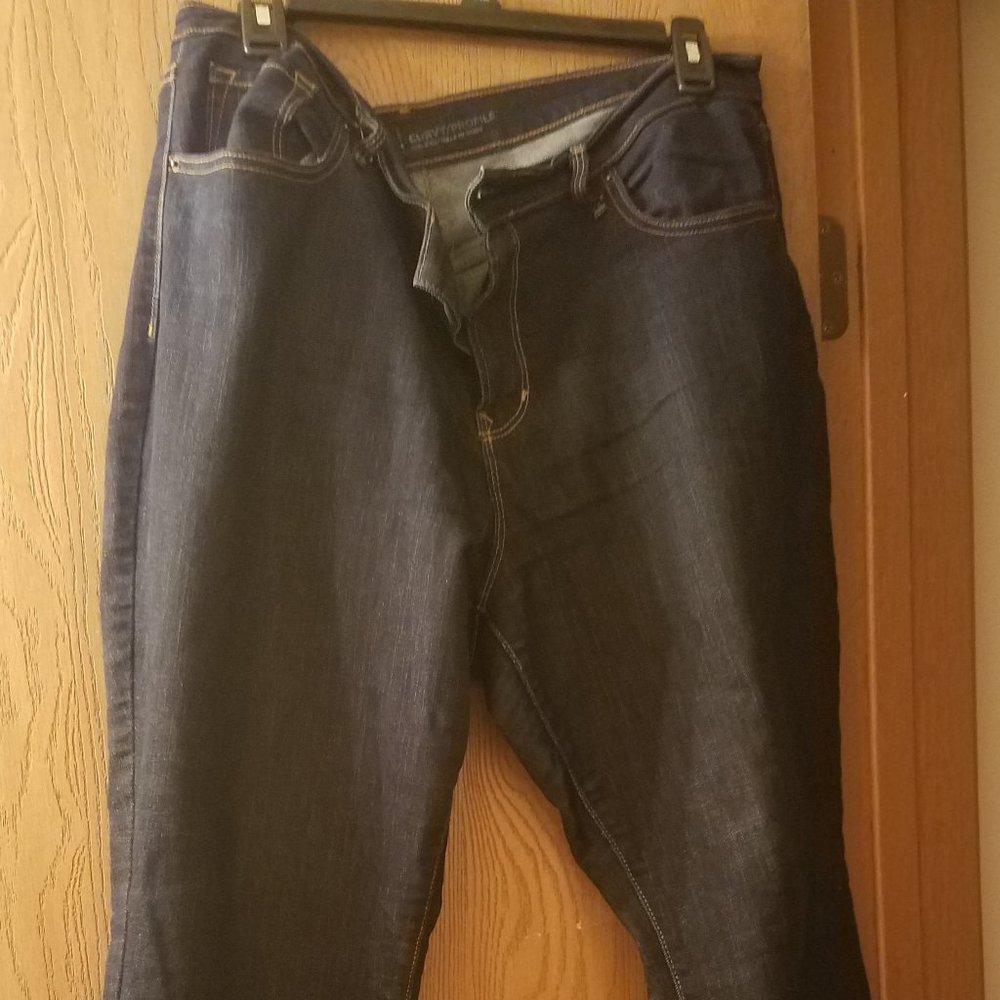 Old Navy Curvy Profile Jeans